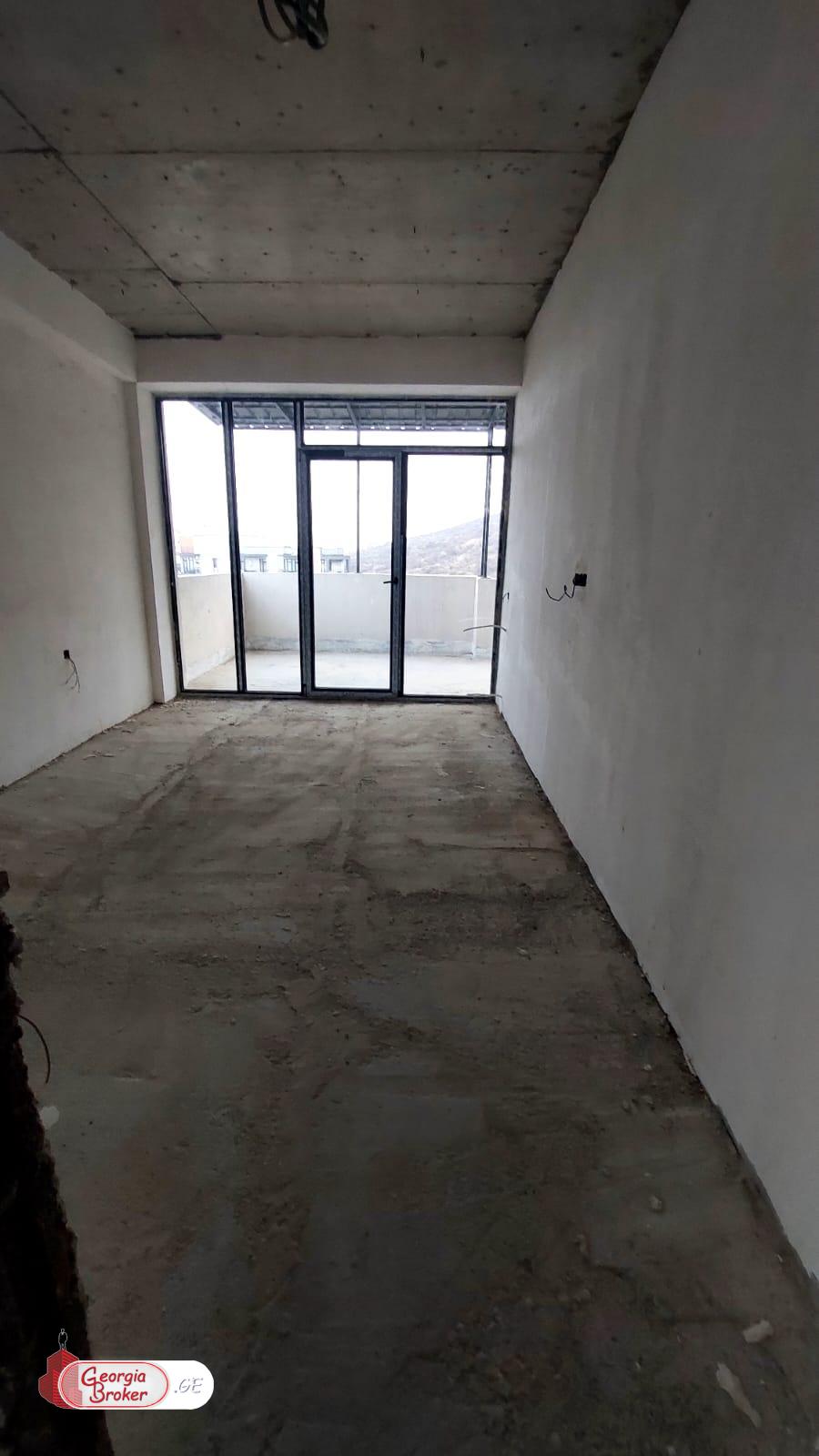 იყიდება ახალი აშენებული 4 ოთახიანი ბინა  ვაშლიჯვარში